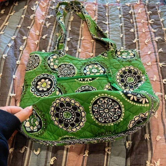 Vera Bradley Green Patterned Tote Bag - Picture 2 of 6